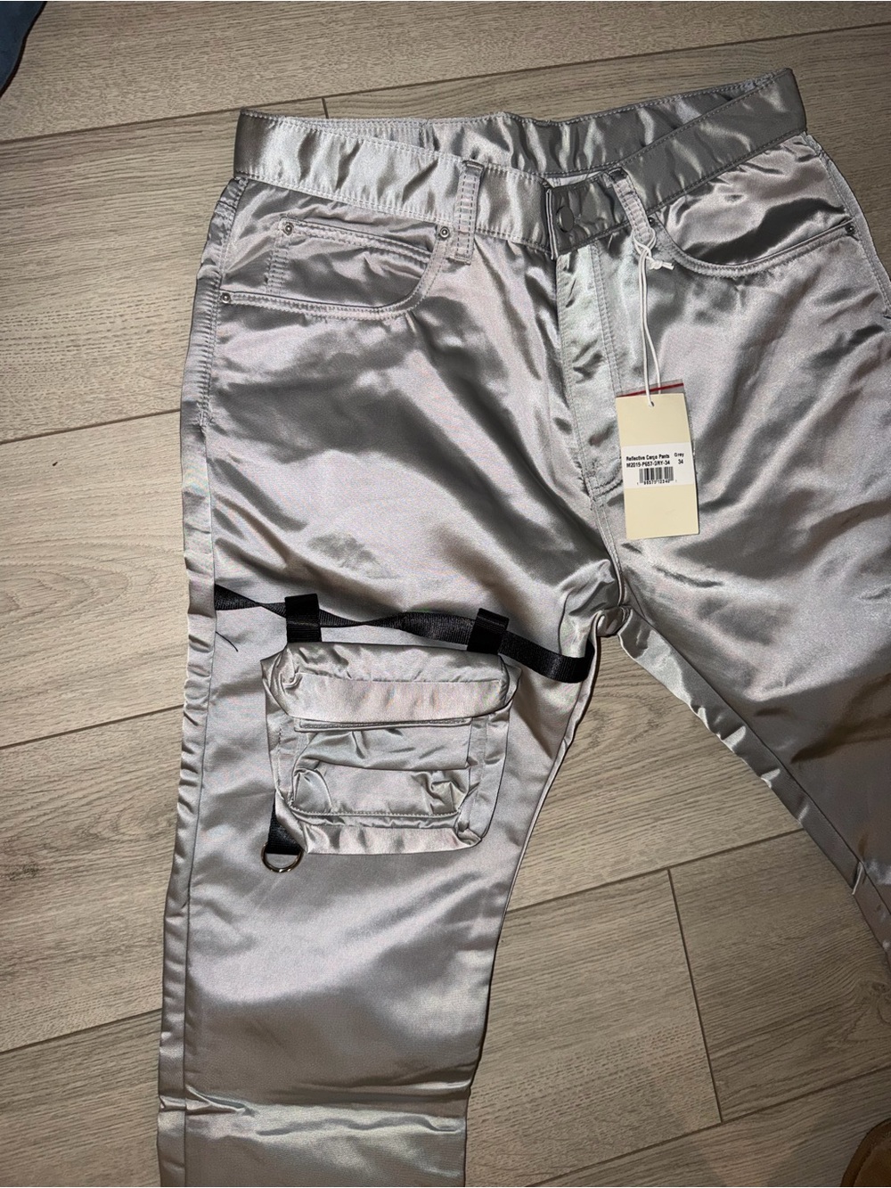 MNML Satin Light Silver Jeans - Picture 2 of 5